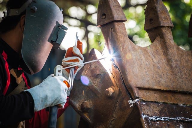 Dispatch-Ready: New Jobsite Safety Checklist Now Standard